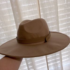 Fedora hat